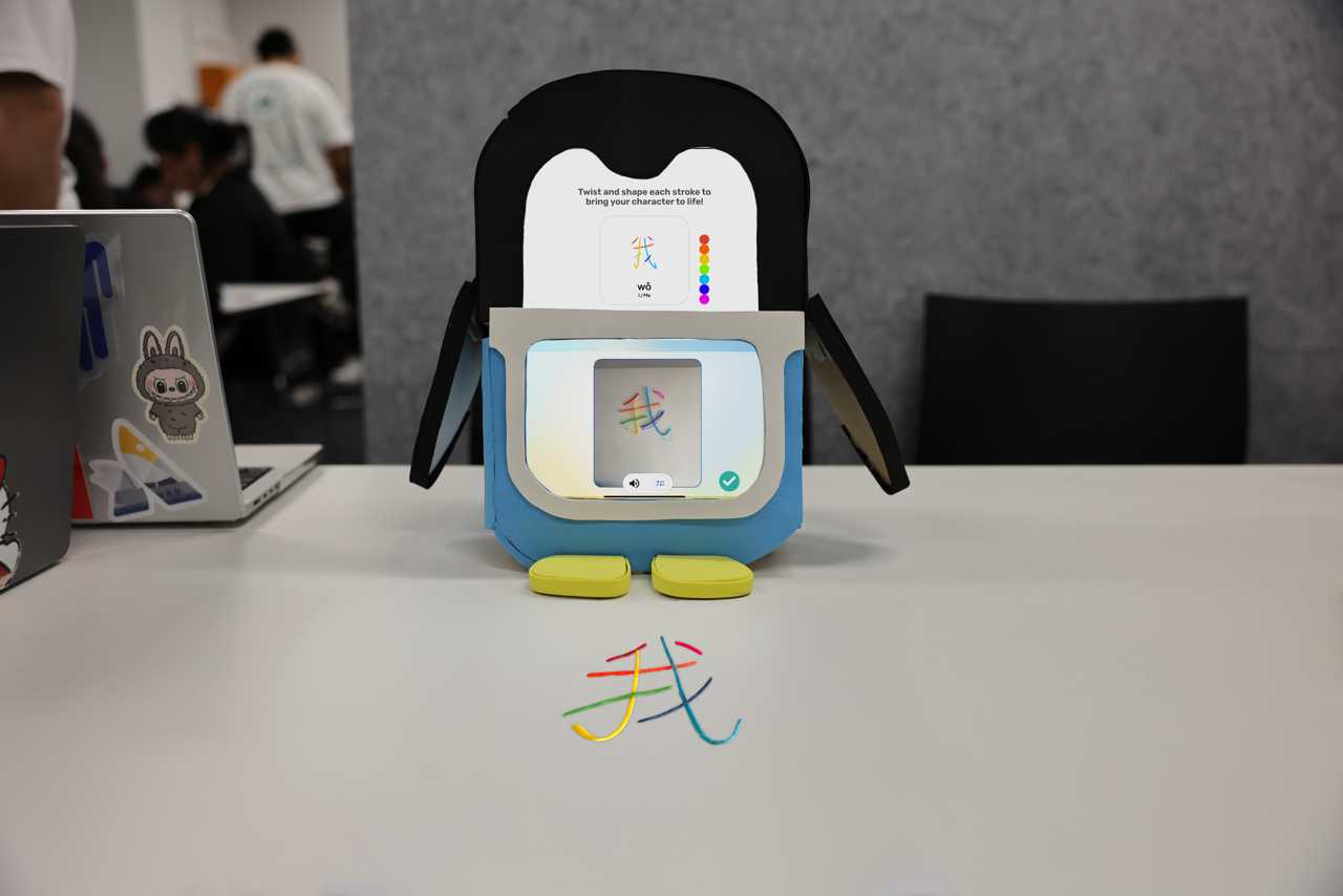 Kinori’s learning kit brings back the imaginative spirit of hands-on play. Use the whiteboard, pen, and Wikki Stixs to interact with the device's screen. Kinori watches and responds to your creations. Families can also choose from a wide range of flashcards tailored to games in specific languages such as Mandarin and Spanish.