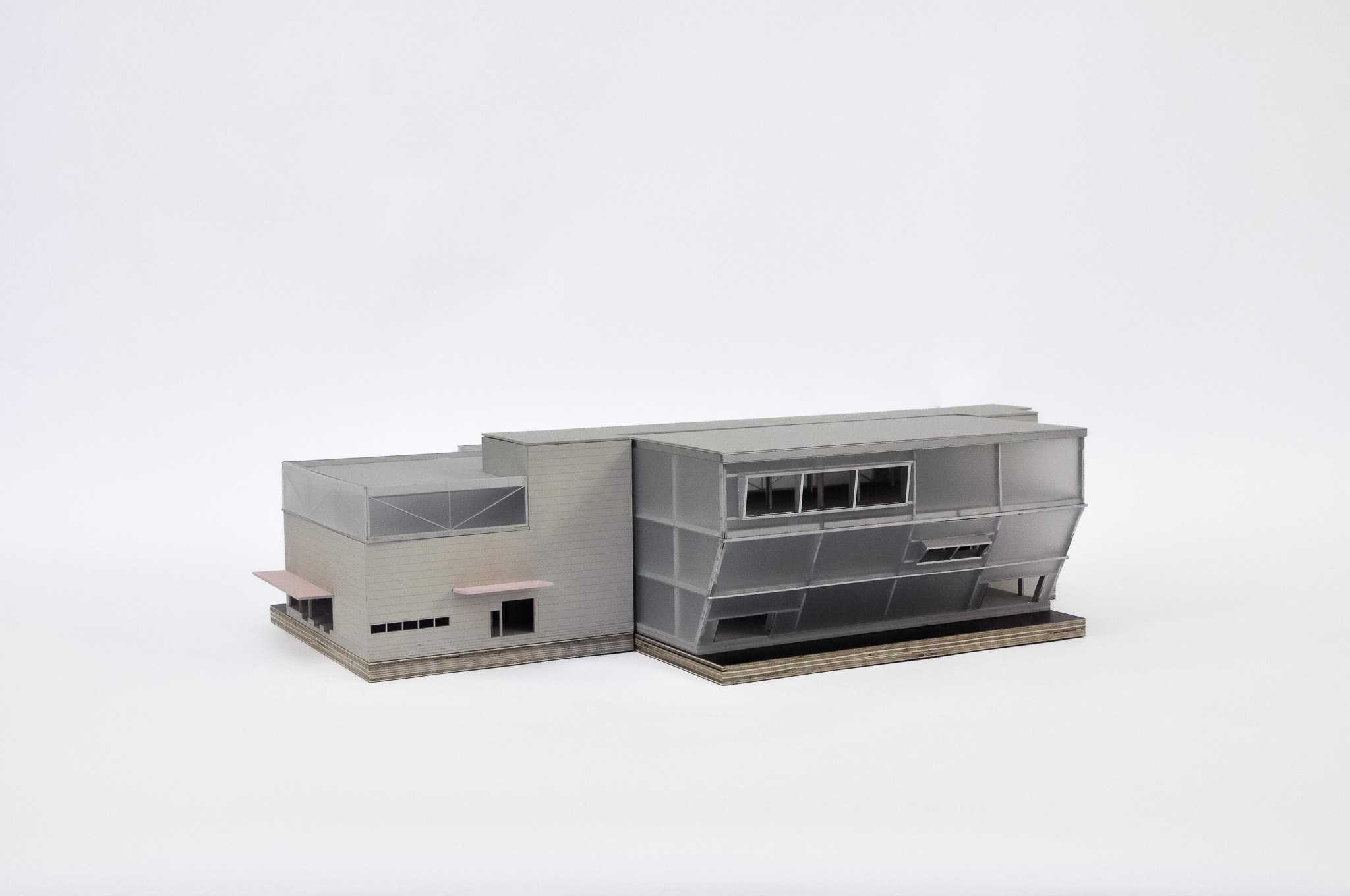 1:100 Model, South Elevation